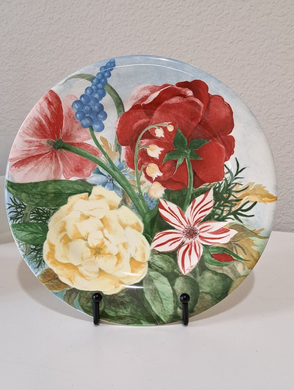 Volupte by Faiencerie De Gien Salad/Dessert Plate 8 5/8"